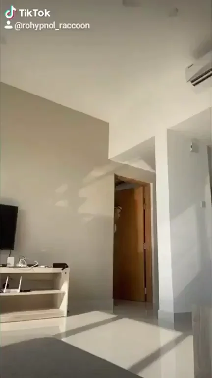 🔥 Attack of the Sneaky Pussy Invasion! 🐱💦