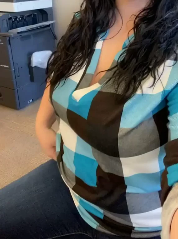 [F] Let’s be naughty at work