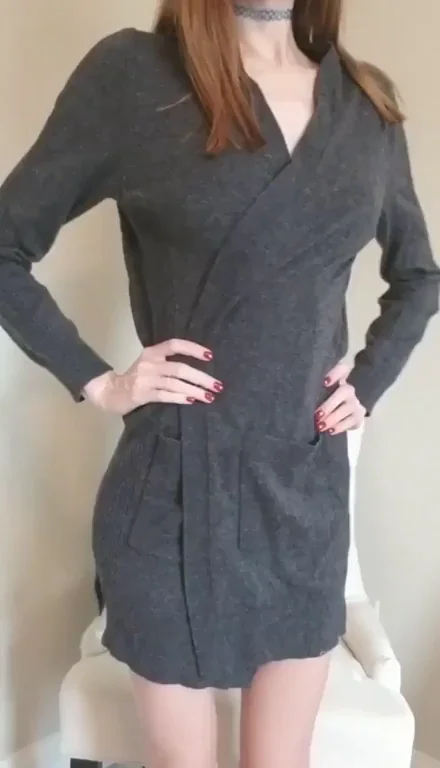 I made a little reveal to show off my petite body for you. I hope you like it