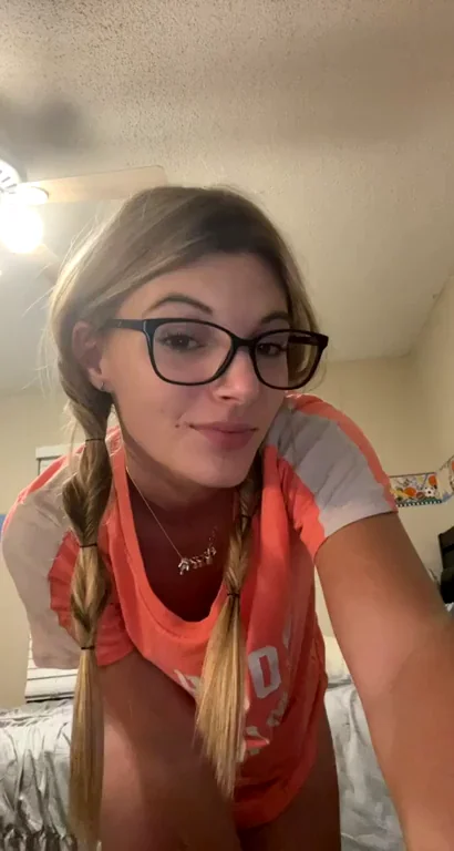Spank My Twerking Booty Hard! 🍑🔥