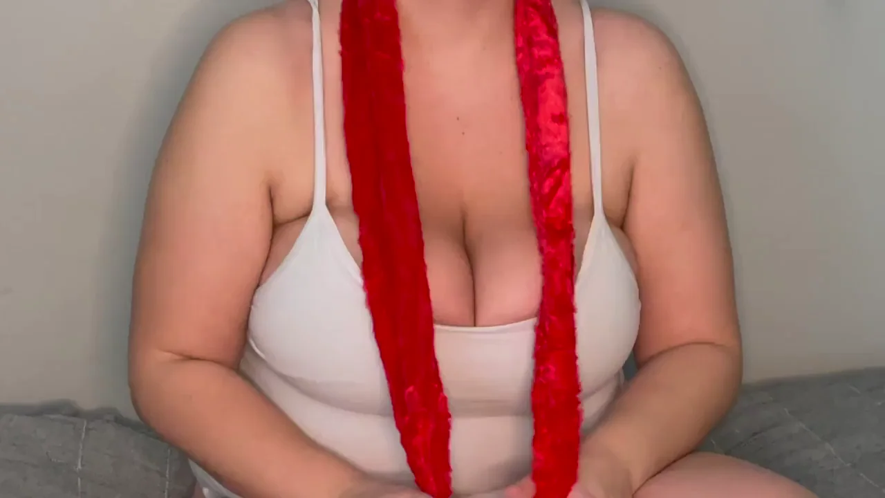 Jingle Jangle Holiday Titty Fuck 🎄💦