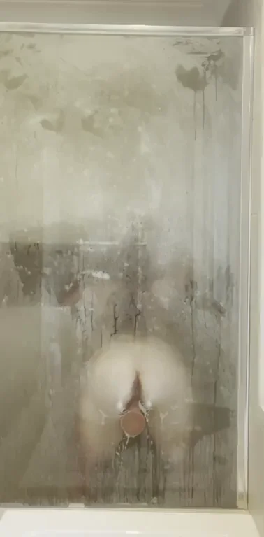 Does everyone’s wife basically have a cock in the shower as a permanent fixture? ?