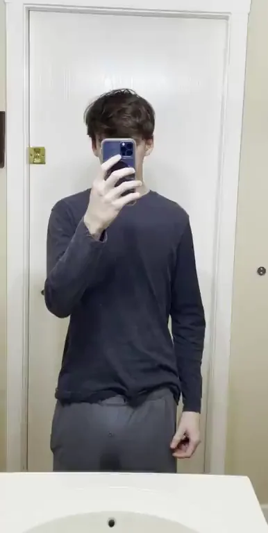 Rate My 18yo Thick Monster Cock? 🍆💦