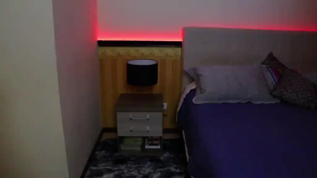 Would you fuck me in front of my husband? 43yo slut mommy