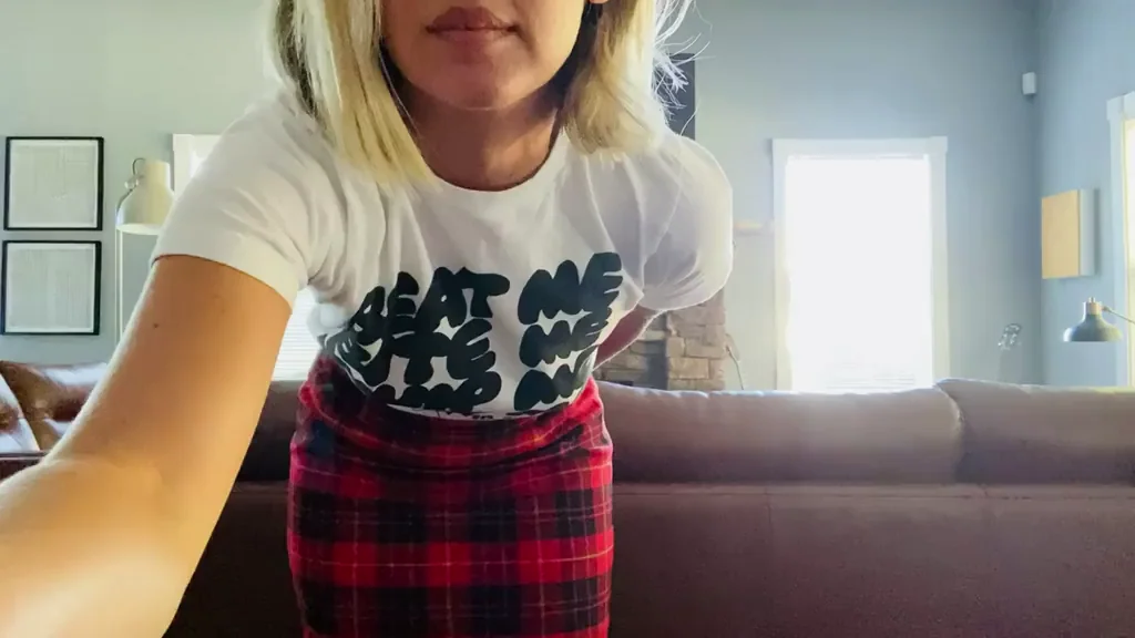 If I asked you to follow the directions on my shirt, would it make you hard? [f]40