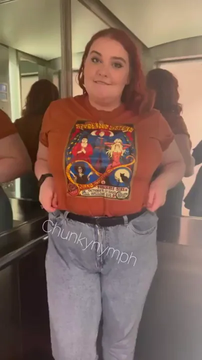 Elevator Flash: Busty Redhead Teases Tits 😈🛗💦