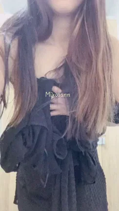 ?Hi! I am Miko, A SQUIRTER?FREE PAGE?Petite Asian Babe with a BUSH?HD CONTENT?CUSTOM??JOI?FETISH/KINK?SEXTING?GFE?everything else you could think of!??LINK IN COMMENT?