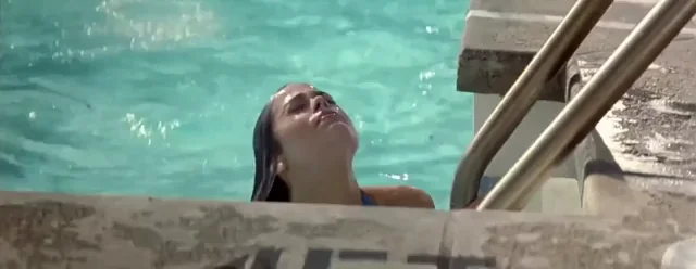 Denise Richards' Juicy Big Tits Bikini Tease in Pool 💦🍒