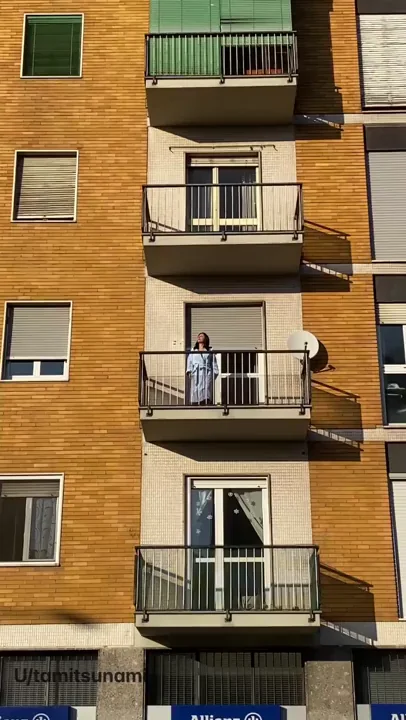 Neighborhood's Massive Cock Surprise 😈🍆🔥