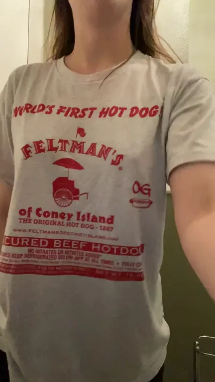 This is actually the most com[f]y shirt I own
