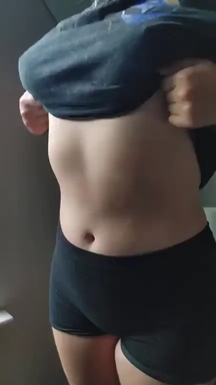 Teasing Tit Flash: Grey Crop Top Lift & Toned Abs Reveal