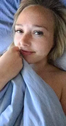 A beautiful morning to wake up naked