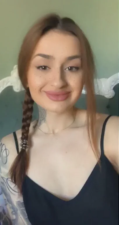 Showing Ex How Many Dudes Wanna Pound My Tits 😈🍆💦