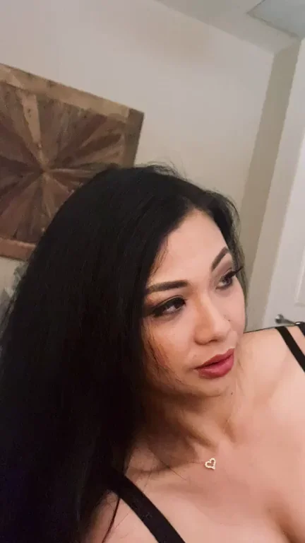 I so want to suck more that 1 :P
