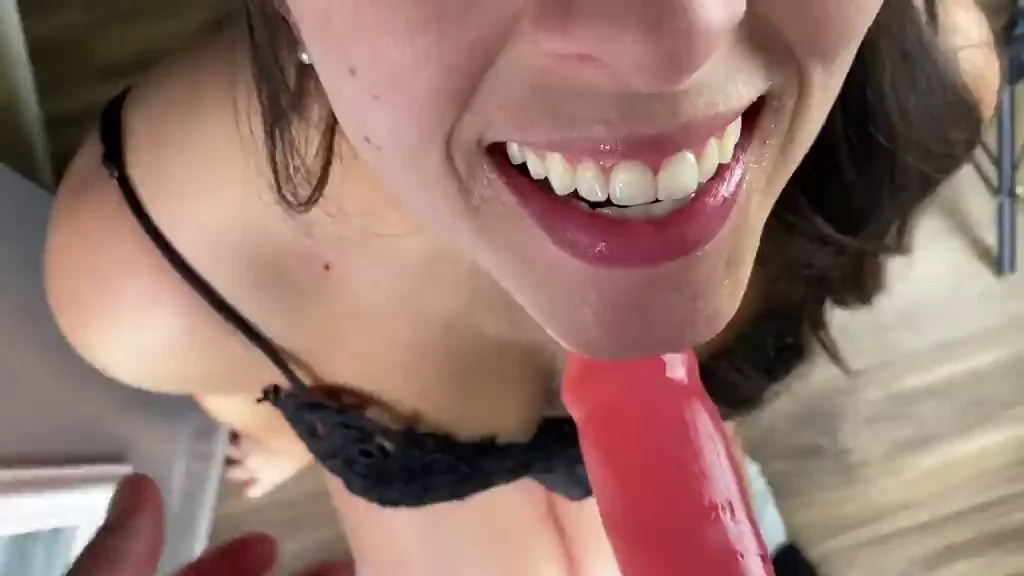 Love My Slutty Smile While I Suck This Fat Red Cock? 😏💦👅