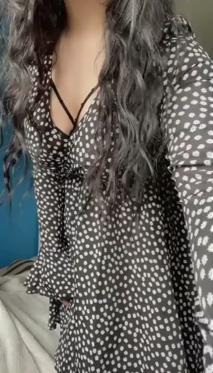 Shocking Huge Tits Reveal! 😱🍈🍈