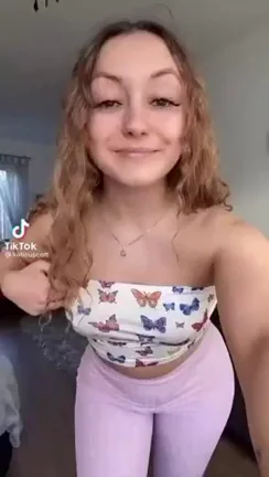 she is 19 and please help her YouTube account to 250k