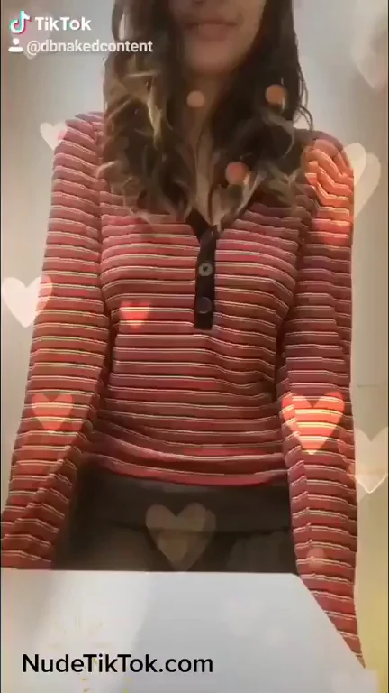 🍈 Those Massive Tits Tease on Nude TikTok 💦