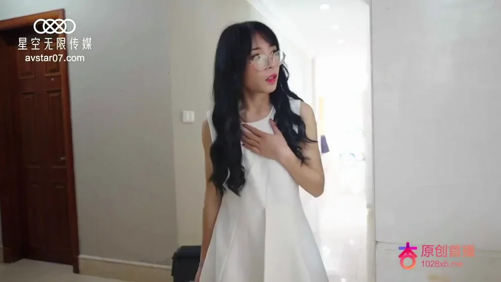 🔥 Wang Lala's Slutty Apology: Taiwanese Babe Chen Yue Offers Up Her Juicy Pussy on the Billiard Table! 🏀💦