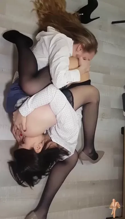 🔥 Endless Pantyhose Tangle Fuck 💦