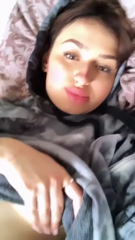 Cute Small-Titty Slut Teasing in Bed? 😍🔥
