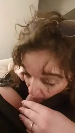[F] [M] keeping him on the edge.. ?