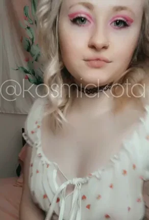 Tiny Titty Tuesday Tease 💕 [F22]