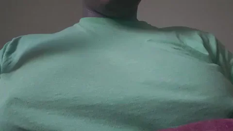 [Drop]ping by to celebrate 300 followers ?
