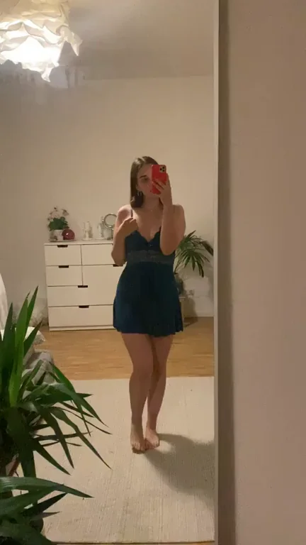Saw This? Your Cock Belongs to Me Now 😈🍆