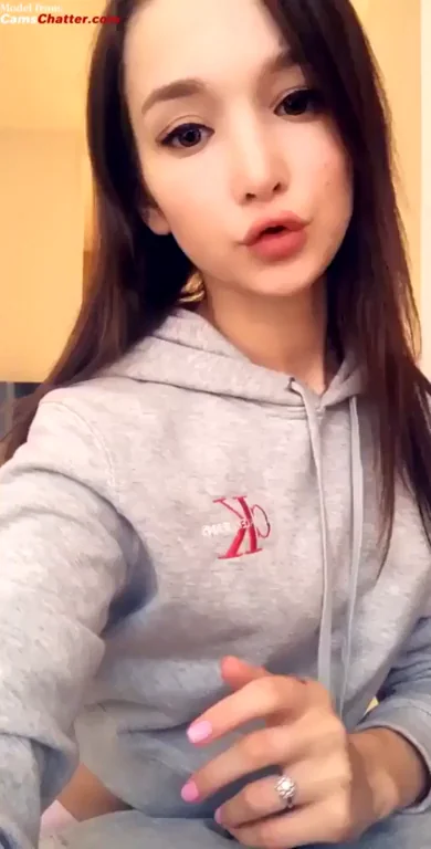Flawless Rear Pussy Tease