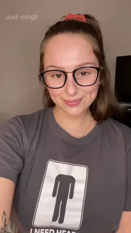 natural face, natural tits