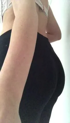 Upvote for FREE nude in your Dm?