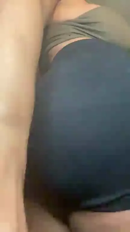 🍑 Eat This Juicy Big Ass? 😈
