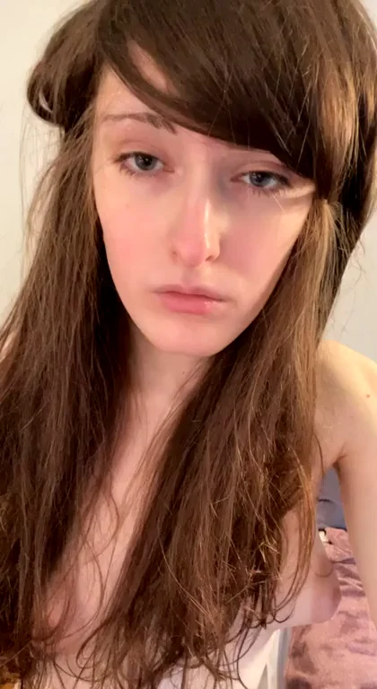 Tall Pale Trans Slut in Platforms 😈👠
