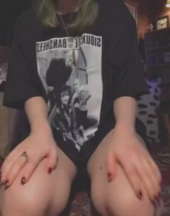 Petite Slut's Mullet Makeover & Tiny Nude Body Tease 😈✂️💦