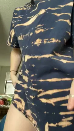 Thick PAWG Teases with Her Massive Booty Buns