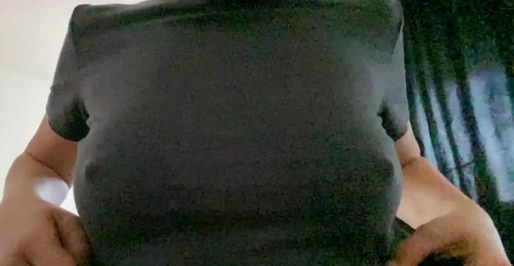 Sexy GF Tittydrop