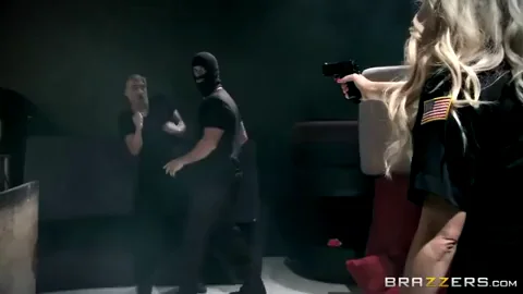 [/r/SummerBrielle] Summer closes the case!