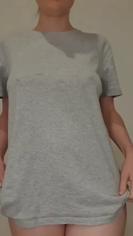 Stealing His Shirt & Teasing My Slutty Curves [F] Overflowing Tits Edition