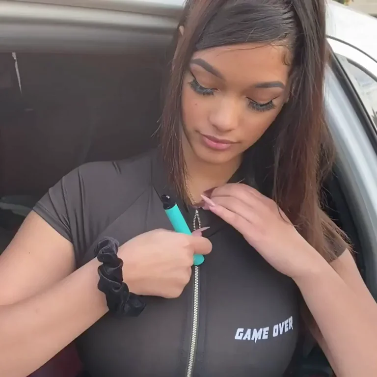 Boob bounce