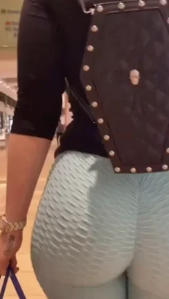 Pawg slut loves adventures