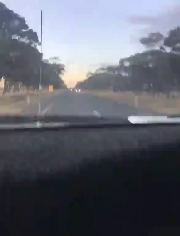 Hope the drivers enjoy this little flash ?? (f)