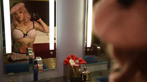 Help Me in the Bedroom? 😈 Angelwings' Juicy Pussy Reveal GIF 🔥