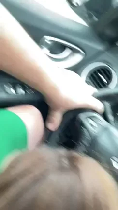 Traffic Jam Turns into Cock-Sucking Heaven 😈🚗💦