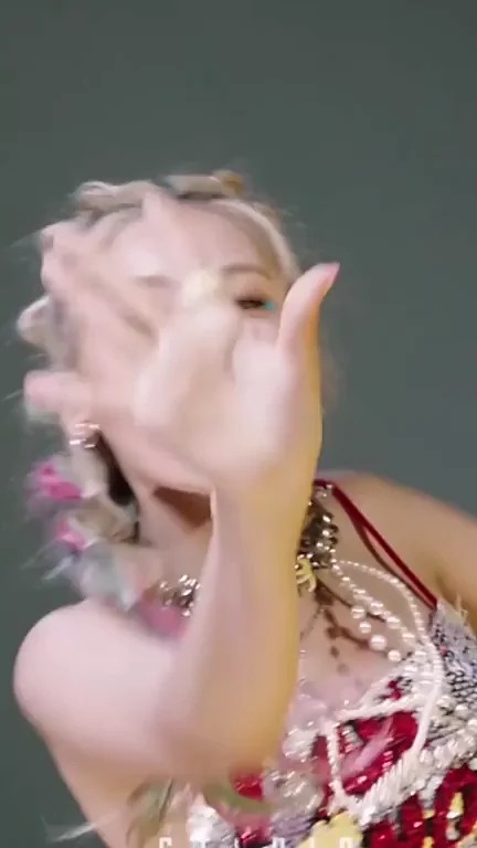 🍒 ITZY Yeji's Jiggly Boobs Tease 💥