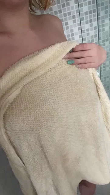 🧼 Steamy Shower Tease: Bathrobe Slip & Tits Out! 💦