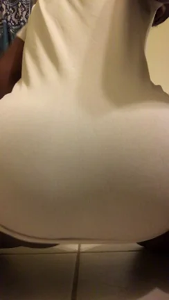 Shaking my ass with no panties on, and showing my PUSSY from the back