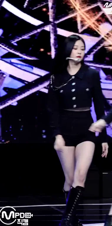 IZ*ONE - Minju