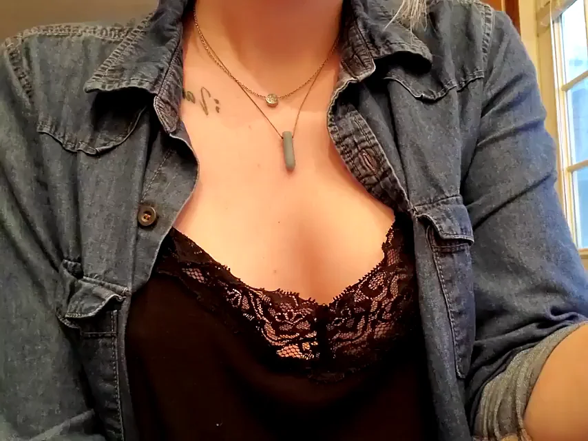 Nearly Busted by Boss! 😱 My Juicy Flops Tease [OC GIF] 💦
