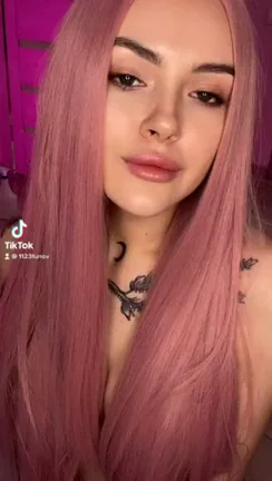 every time i get excited i go to shoot tik tok
